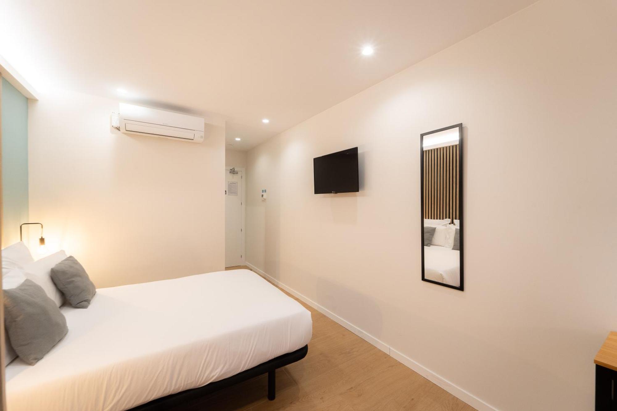 I'M Room Suites Nuevos Ministerios - Bernabeu 'Digital Access' Madrid Szoba fotó