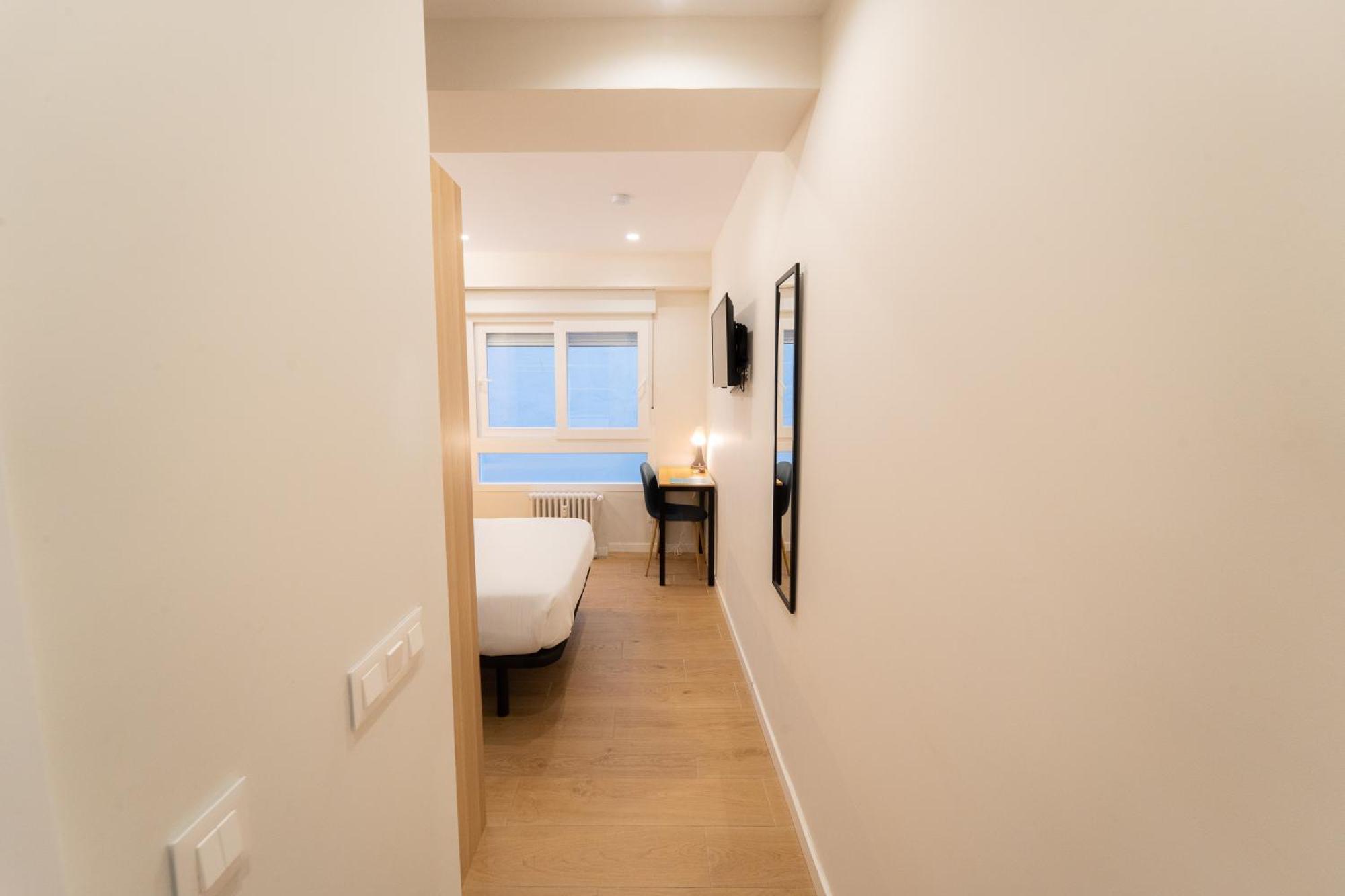 I'M Room Suites Nuevos Ministerios - Bernabeu 'Digital Access' Madrid Szoba fotó