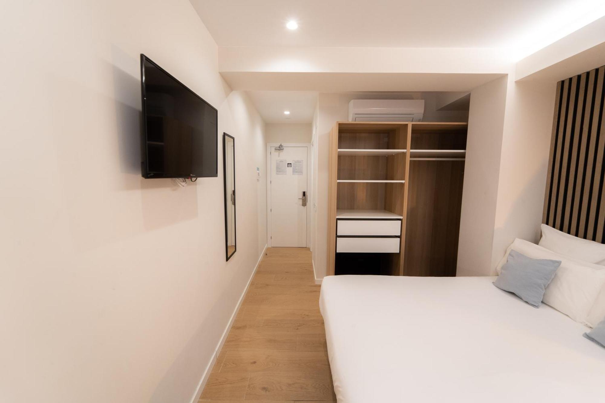 I'M Room Suites Nuevos Ministerios - Bernabeu 'Digital Access' Madrid Szoba fotó