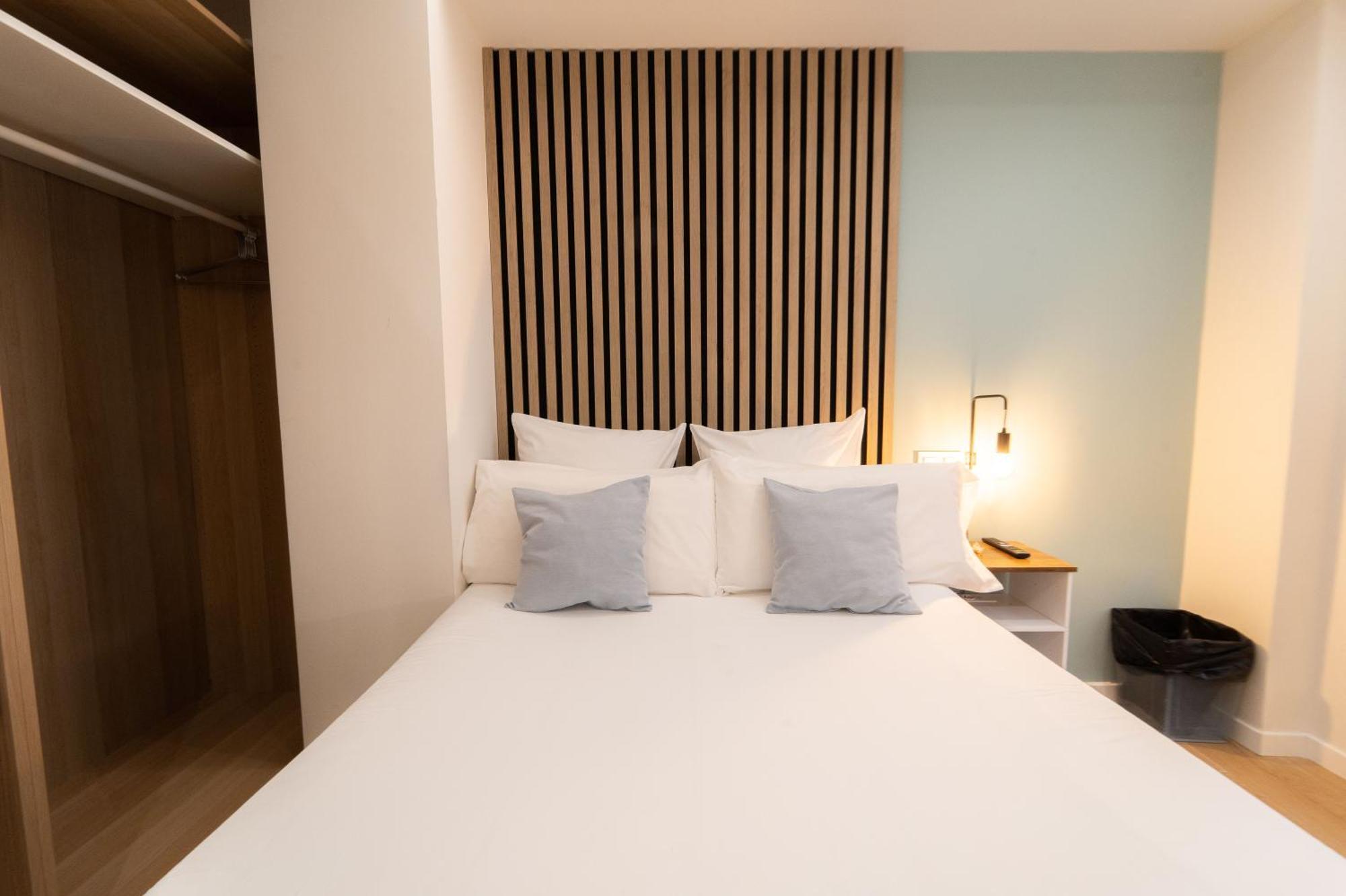 I'M Room Suites Nuevos Ministerios - Bernabeu 'Digital Access' Madrid Szoba fotó