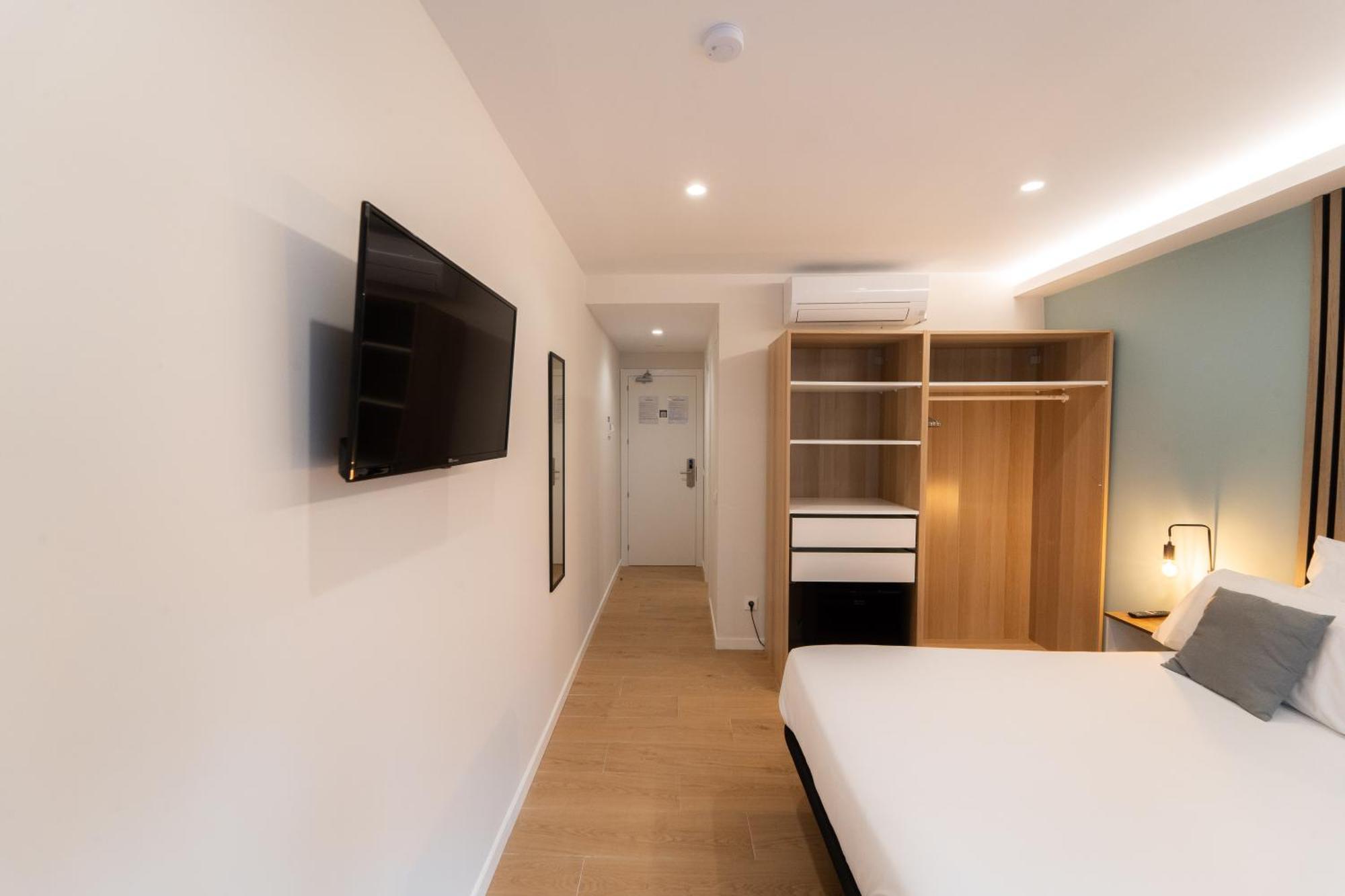 I'M Room Suites Nuevos Ministerios - Bernabeu 'Digital Access' Madrid Szoba fotó